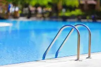 Baymont by Wyndham Tullahoma - Pools