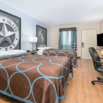 Super 8 by Wyndham New Braunfels I-35