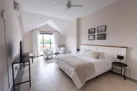 Green Sea Apart Hotel Hotels in Carilo