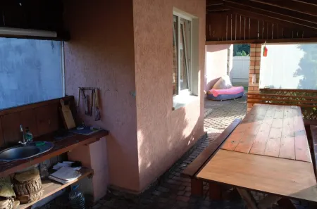 V Muhavtse Private House Отели в г. Брестский район