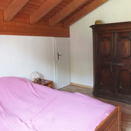 Dorfstrasse 53a / 2 Appartement/Fewo 6-Bettwohnung