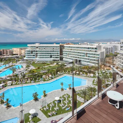 Hipotels Playa de Palma Palace&Spa Hotels near Mallorca Wellness