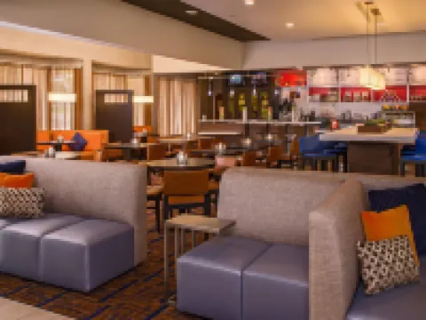 Courtyard Richmond West Hotels in Brookland