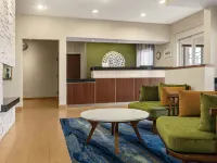 Fairfield Inn & Suites Findlay Hotels in Findlay