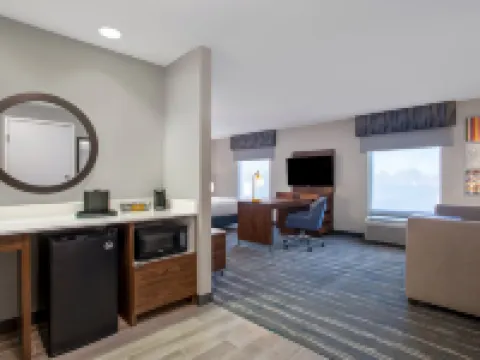 Hampton Inn & Suites Muncie Hotels in Muncie