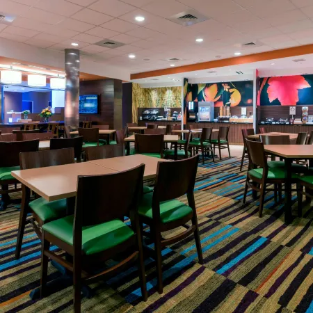 Fairfield Inn & Suites Boston Marlborough/Apex Center