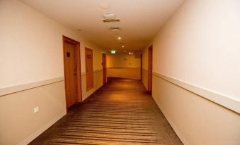 Holiday Inn Express DUBAI AIRPORT by IHG