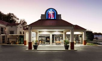 Days Inn by Wyndham Memphis at Graceland
