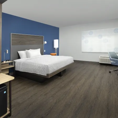 Tru by Hilton Denver Airport Tower Road