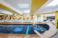 Cavo Maris Beach Hotel - Pools
