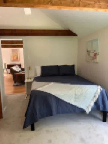 Captain's Quarters at Waldo Emerson Inn Carriage House, 2nd floor  2 bdrm/1 bath