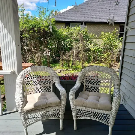 Billiken Inn, Private Loft in 2 Story Victorian