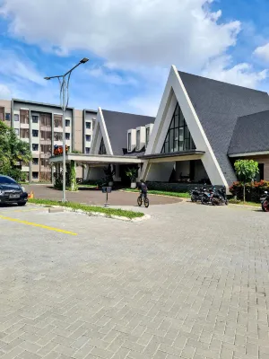 Apartemen Mungil, Nyaman, Akses Mudah - Homestays
