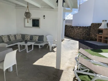 Villa LA ERA 1 Ideal for your rest Отели в г. Roque