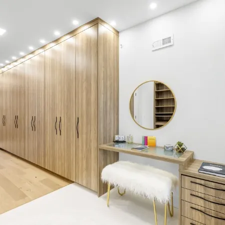 Luxury Downtown Mansion! Garage Parking! Roofdeck!