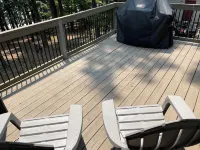 Beautiful Lake Front- Dock, Screened Porch, Clemson, Hiking, Kayaks, 5 Bedroom