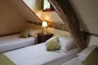 Gîte Fournil for 9 to 11 people close to the Suisse Normande!