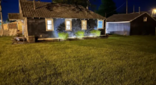 Charming 2 bedroom cottage 2 blocks from lake Hotels in Buckeye Lake