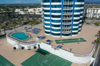 Private Beach Access/Heated Pool & Spa/26th floor Panoramic Ocean views!/2br/2 Connie's Bookshelf附近的飯店