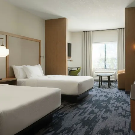 Fairfield by Marriott Inn & Suites Cincinnati Oakley