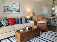 Island House D : Stylish Updated Townhome - Steps to the Beach w/ Pool!