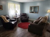 Corner Cottage near Hocking Hills, WNF, Ohio University, and Hocking College Hôtels à : Ward Township