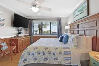 Beautiful Beachfront Community, Golf course, Ocean Village Hutchinson Island.