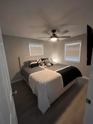 Kimball Ave makes commuting easy & Close to KSU STADIUM!