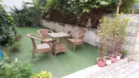 Boutique  Guest Room in Heart of New Delhi
