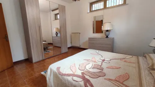 Apartment with garden