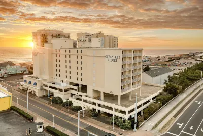 Ocean Key Resort 1BR 1BA Sleeps 4 Free Bike Use, Free Beach Chair Use