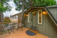 Modern Loft Guest House | Near Oregon City Hotels in Oregon City