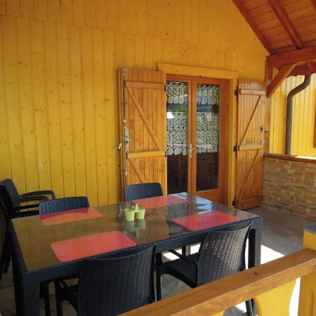 Rental of fenced chalet with barbecue and children's play area