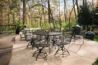 A-Frame near Chicago, Notre Dame, Shipshewana, Pet friendly, Shared Hottub.