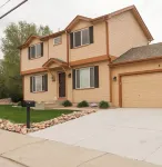 Charming 3-bedroom house with AC and WiFi in wonderful Denver