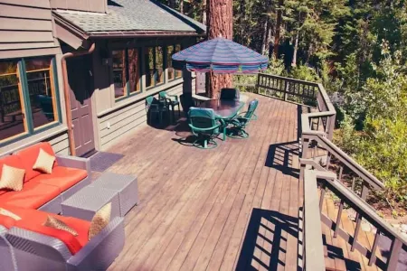 Lakeside Home Отели в г. Carnelian Bay