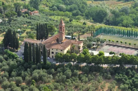 Farmhouse Apartment (Lilac 2+2) Volterra Area, San Gimignano, Pisa