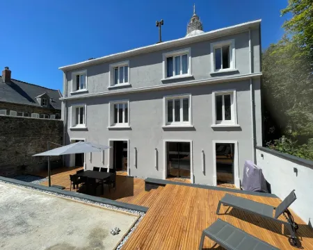 Maison 12 Personnes au Coeur de la Vieille Ville ! 濱海布洛涅酒店