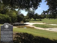 UT Downtown Eco Private Carriage Pecan Tree House Free Wifi Wired Internet