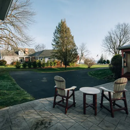 Adjacent to beaches, 3 minute walk to downtown, Quiet Atmosphere, FREE WIFI Hotels in Wayne County