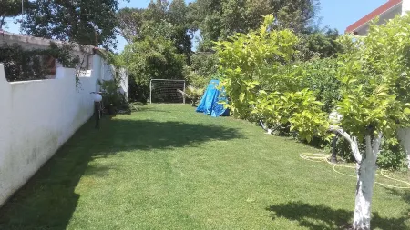 Detached villa on 2 levels, newly renovated and super-equipped