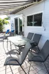 Coral Cottage pool/gas firepit a 2 bedr 2 bath sleeps 6