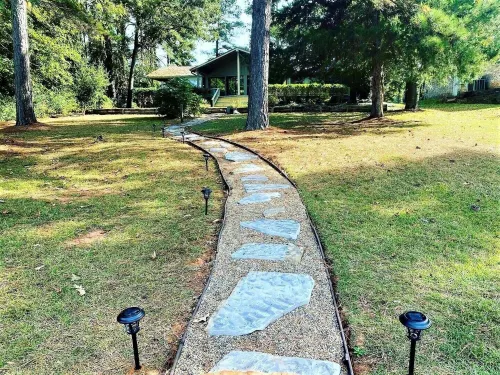 Your Private Lakefront Retreat