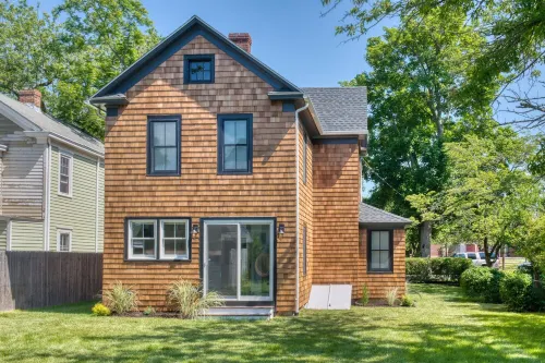 Relaxation in Greenport