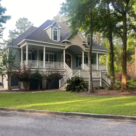 Beautiful Custom Home Overlooking Pond