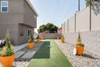 The Orange House- In the Heart of San Diego 콜스 산 주변 호텔