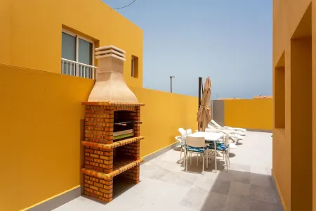 BUTTERFLIES POOL 3 TRANQUILITY AND RELAXATION