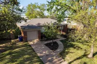 LUXURY & LOCATION!200ft away from The Tulsa Expo Square!Sleeps up to 9!