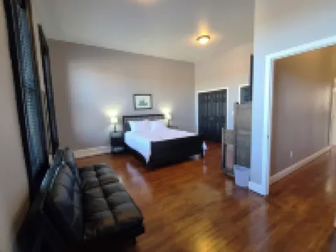 The Loft on Winter - Downtown Adrian Hotels in Adrian