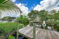 Waterfront Home with Private Dock and Kayaks 4 Bedroom 2 Bath